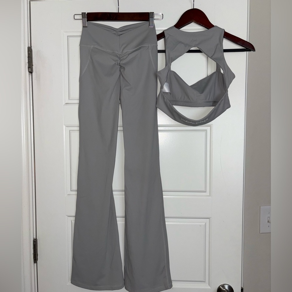 Embody Label Gray Workout Set - Picture 2 of 4